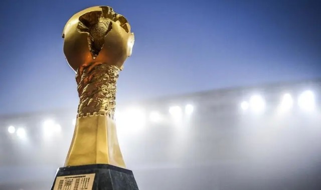 刘越：我感觉中超争冠三强有两队会掉链子，就看谁顽强守住