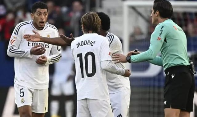 博鱼-同样曝英文粗口，青木翻过的案，贝林为何翻不了？