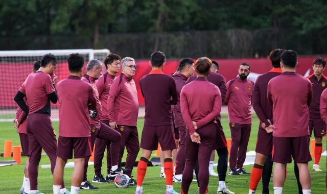 国足出征，为信心而战，为未来而战！